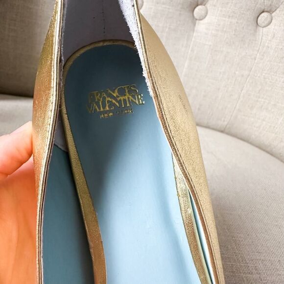 Frances Valentine The Knot Gold Leather Kitten Heel Size 8.5 B - Picture 3 of 8